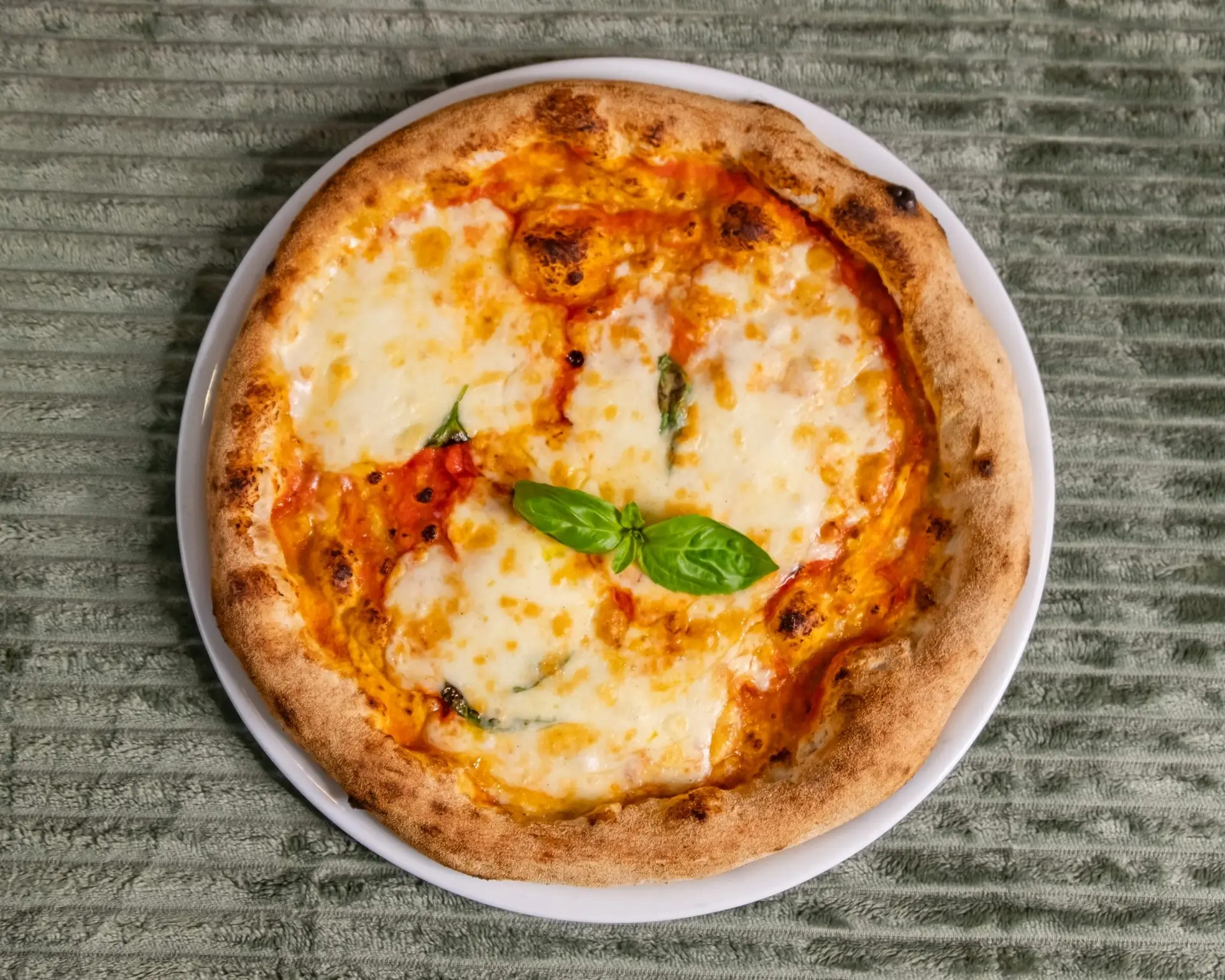 Pizza Margherita du restaurant vita-trattoria