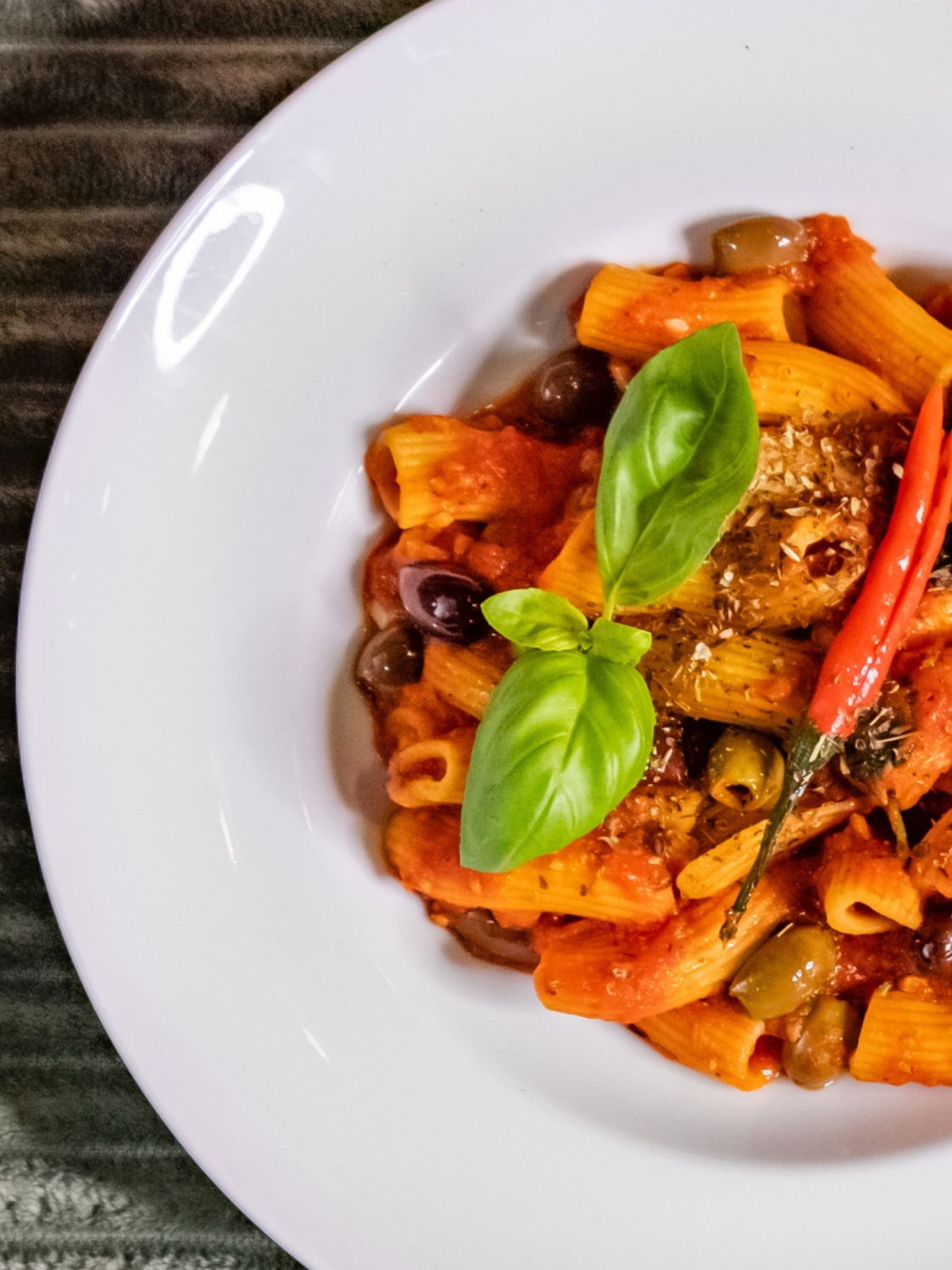 Rigatoni Arrabiata 18€